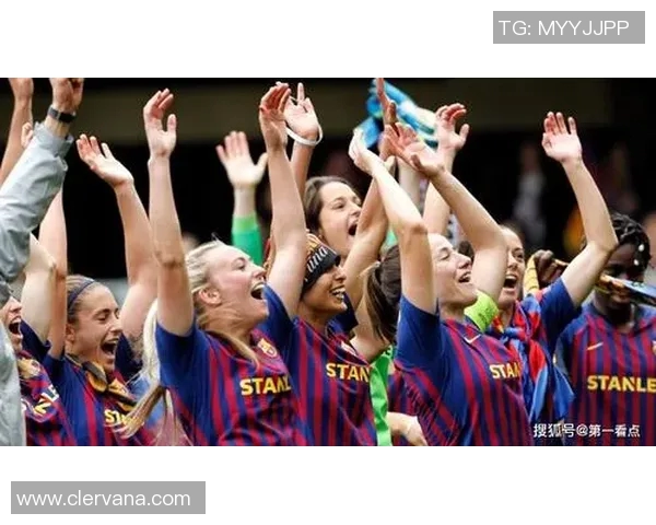 南京足球队与重庆足球队赛后复盘分析灵活性表现与战术调整的深度探讨